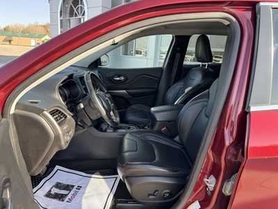 2021 Jeep Cherokee, $22500. Photo 6