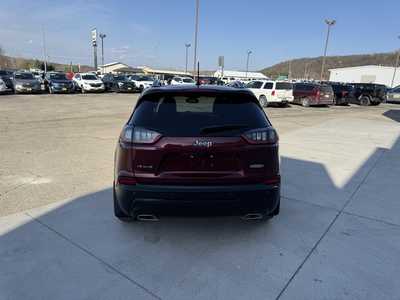 2021 Jeep Cherokee, $22500. Photo 9
