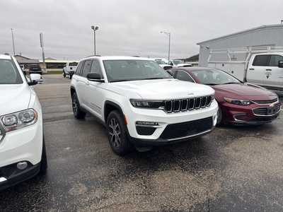 2023 Jeep Grand Cherokee, $31000. Photo 2