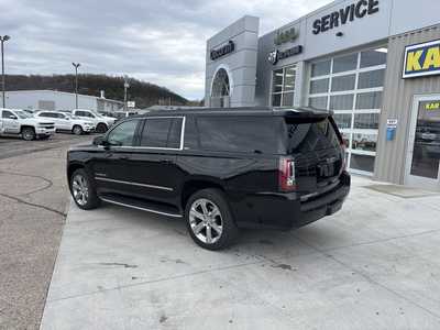 2016 GMC Yukon XL, $24000. Photo 10
