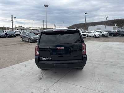 2016 GMC Yukon XL, $24000. Photo 11