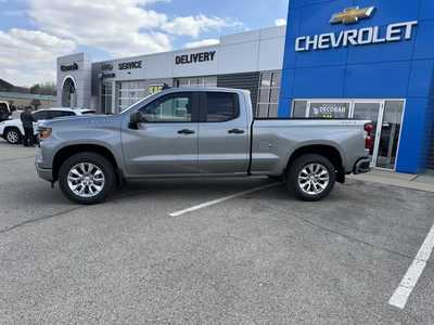 2025 Chevrolet 1500 Ext Cab, $48880. Photo 5