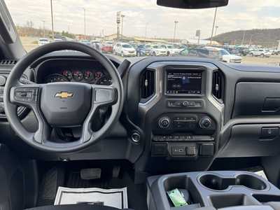 2025 Chevrolet 1500 Ext Cab, $48880. Photo 6