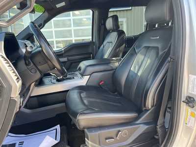 2019 Ford F150 Crew Cab, $37000. Photo 2