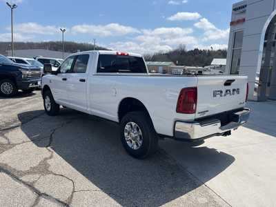 2025 RAM 3500 Crew Cab, $71885. Photo 12