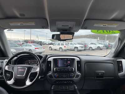 2015 GMC 1500 Crew Cab, $22000. Photo 3