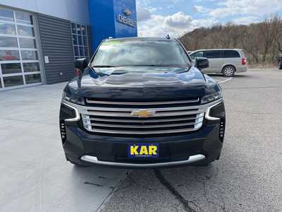 2021 Chevrolet Suburban, $54000. Photo 5