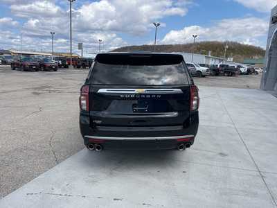 2021 Chevrolet Suburban, $54000. Photo 7