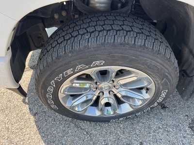 2023 RAM 1500 Crew Cab, $39900. Photo 9