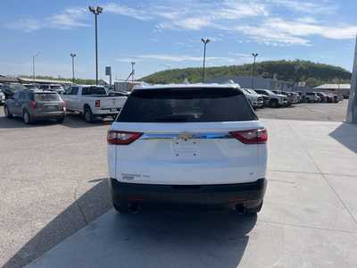 2018 Chevrolet Traverse, $13200. Photo 6