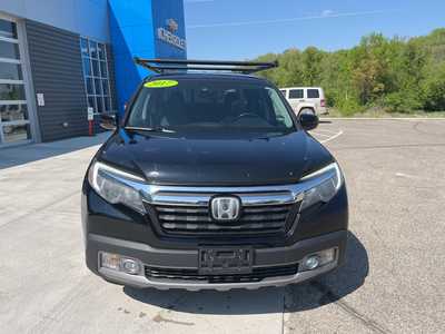 2017 Honda Ridgeline, $20900. Photo 5