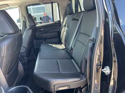2017 Honda Ridgeline, $20900. Photo 7