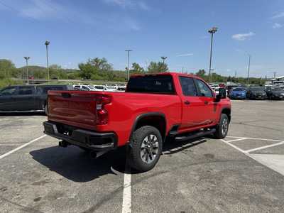 2025 Chevrolet 2500 Crew Cab, $67000. Photo 11