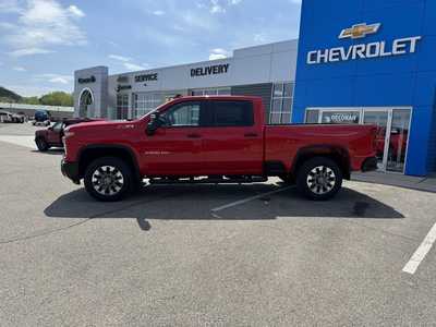 2025 Chevrolet 2500 Crew Cab, $67000. Photo 5