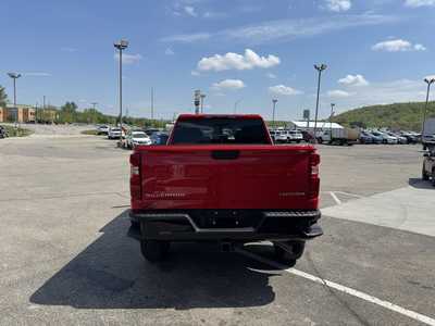 2025 Chevrolet 2500 Crew Cab, $67000. Photo 9