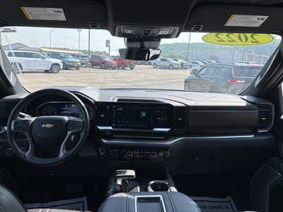 2022 Chevrolet 1500 Crew Cab, $49900. Photo 3