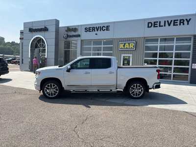 2022 Chevrolet 1500 Crew Cab, $49900. Photo 9