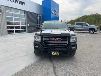 2017 GMC 1500 Crew Cab, $24500. Photo 5
