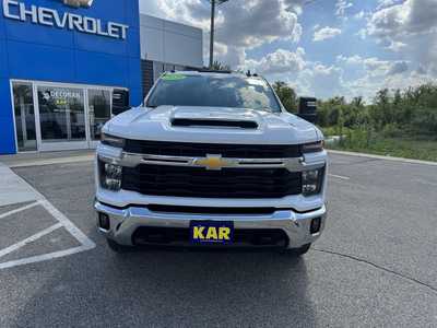 2025 Chevrolet 2500 Crew Cab, $62500. Photo 12