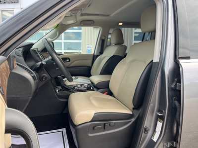 2021 Infiniti QX80, $37900. Photo 2