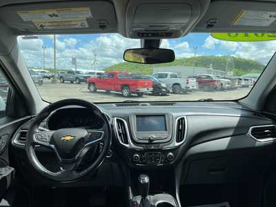 2018 Chevrolet Equinox, $13500. Photo 3