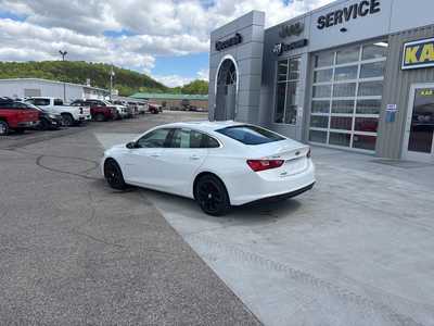2024 Chevrolet Malibu, $21000. Photo 10