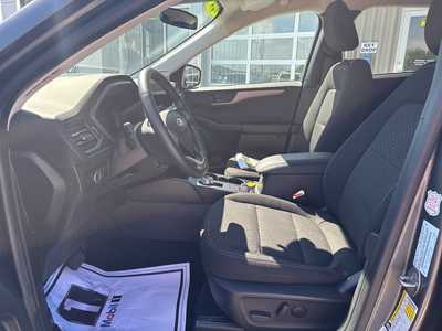 2024 Ford Escape, $24900. Photo 5