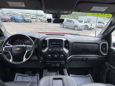 2022 Chevrolet 2500 Crew Cab, $55900. Photo 3