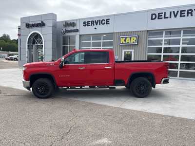 2022 Chevrolet 2500 Crew Cab, $55900. Photo 9