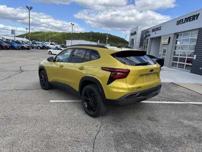 2025 Chevrolet Trax, $28230. Photo 7