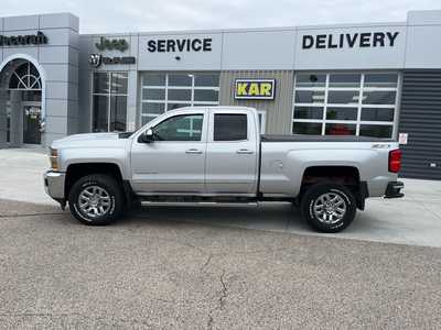 2017 Chevrolet 2500 Ext Cab, $43000. Photo 10