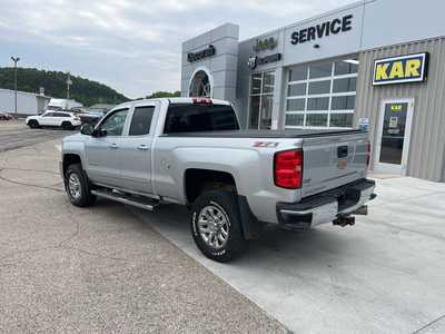 2017 Chevrolet 2500 Ext Cab, $43000. Photo 11