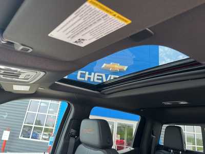 2025 Chevrolet 1500 Crew Cab, $71100. Photo 11