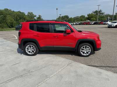 2021 Jeep Renegade, $21000. Photo 11