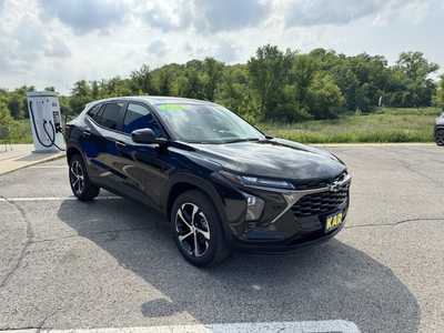 2025 Chevrolet Trax, $24250. Photo 11