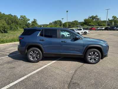 2026 Chevrolet Equinox, $33600. Photo 11