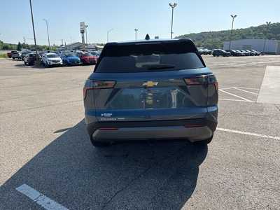2026 Chevrolet Equinox, $33600. Photo 9