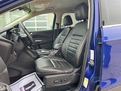 2016 Ford Escape, $10500. Photo 2