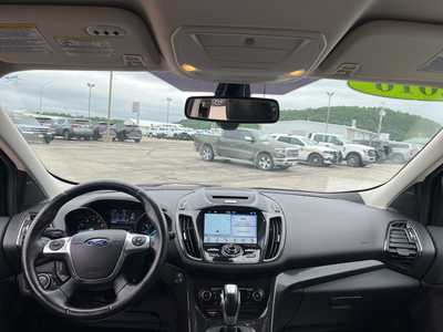 2016 Ford Escape, $10500. Photo 3