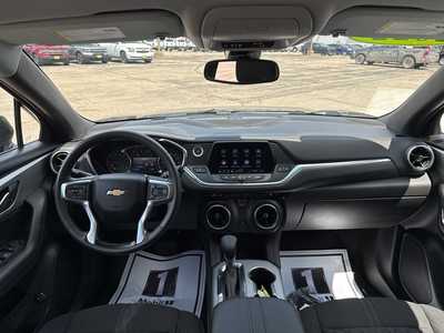 2022 Chevrolet Blazer, $28500. Photo 3