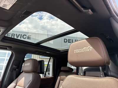 2021 Chevrolet Tahoe, $53000. Photo 6