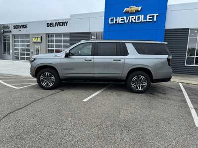 2025 Chevrolet Suburban, $77000. Photo 5