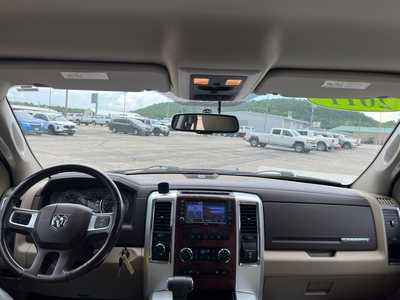 2011 RAM 1500 Ext Cab, $15000. Photo 3
