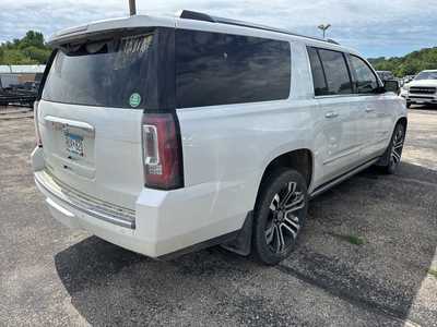 2018 GMC Yukon XL, $34000. Photo 4