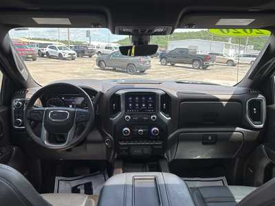 2020 GMC 1500 Crew Cab, $40500. Photo 3