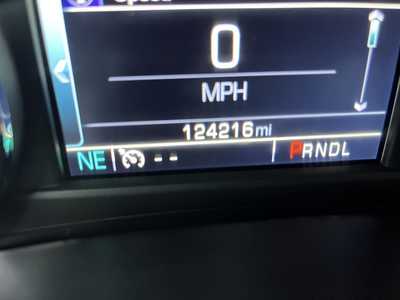 2017 Chevrolet 1500 Crew Cab, $24000. Photo 9