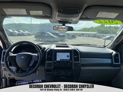2022 Ford F350 Ext Cab, $52000. Photo 3