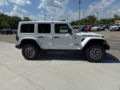 2025 Jeep Wrangler, $57333. Photo 11