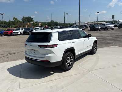 2025 Jeep Grand Cherokee L, $52899. Photo 12