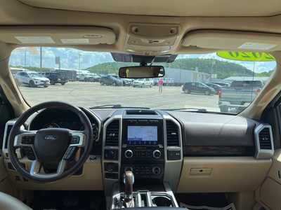 2020 Ford F150 Crew Cab, $27000. Photo 3